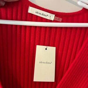 Think sweater material